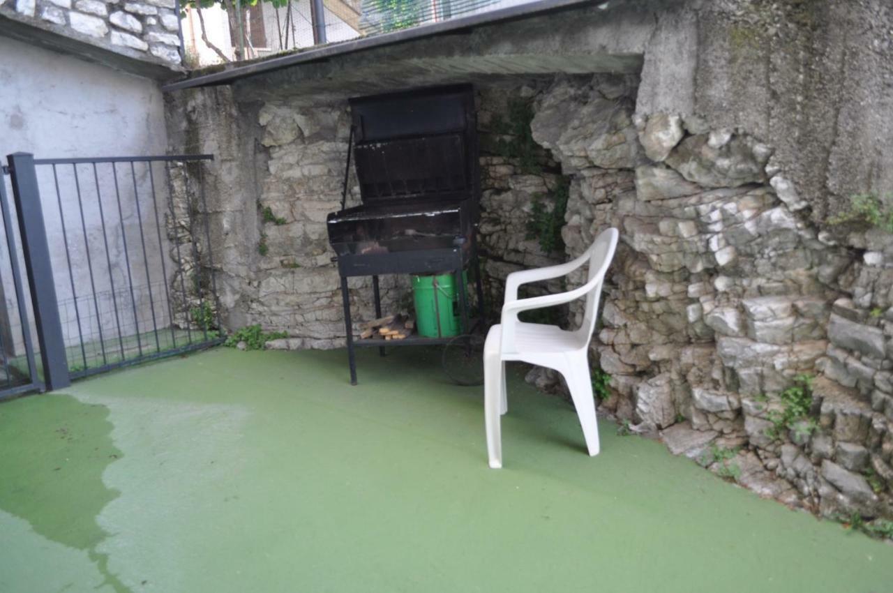 Holiday Home Near Monte Baldo In Tremosine Sul Garda Ngoại thất bức ảnh
