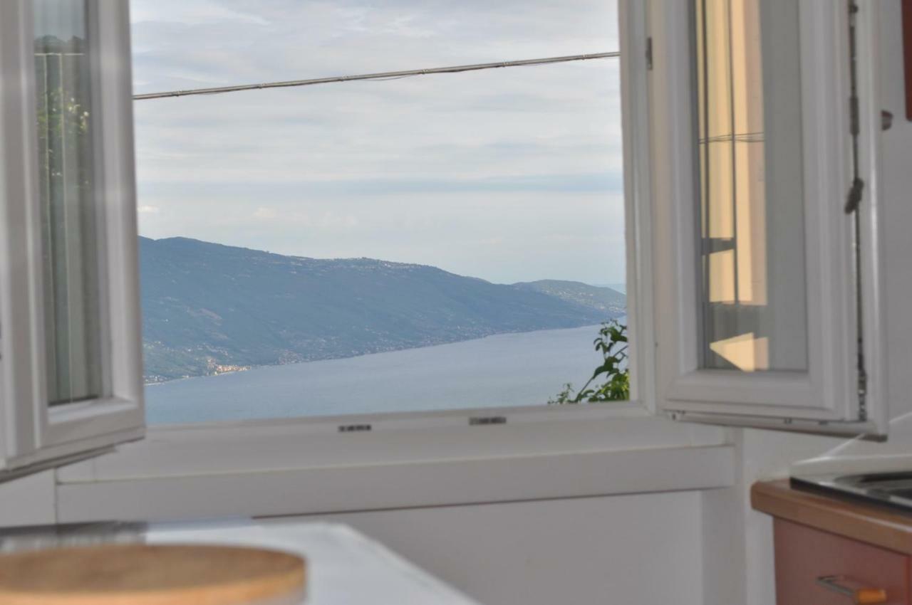 Holiday Home Near Monte Baldo In Tremosine Sul Garda Ngoại thất bức ảnh